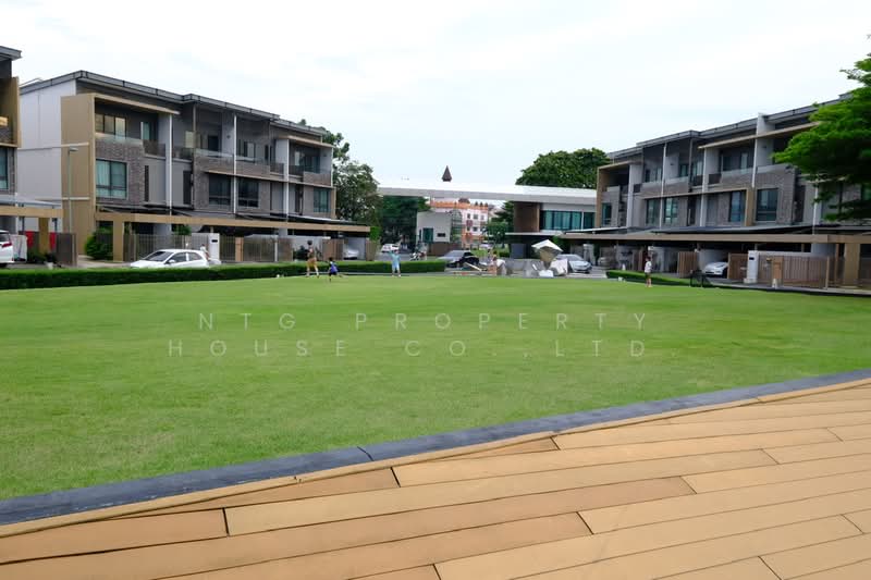 Landmark Ekamai-Ramindra, Bangkok, Sukhonthasawat Road, Lat Phrao, Lat Phrao, Bangkok, 3 Bedrooms, 168 sqm, Townhouse For Rent, by NTG Property House Co.,Ltd., 500221734 - DDproperty.com