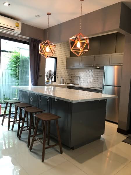 Landmark Ekamai-Ramindra : แลนด์มาร์ค เอกมัย-รามอินทรา, กรุงเทพ, ถนนสุคนธสวัสดิ์, ลาดพร้าว, ลาดพร้าว, กรุงเทพ, 168 ตร.ม., ทาวน์เฮ้าส์ ให้เช่า, โดย NTG Property House Co.,Ltd., 500221734 - DDproperty.com