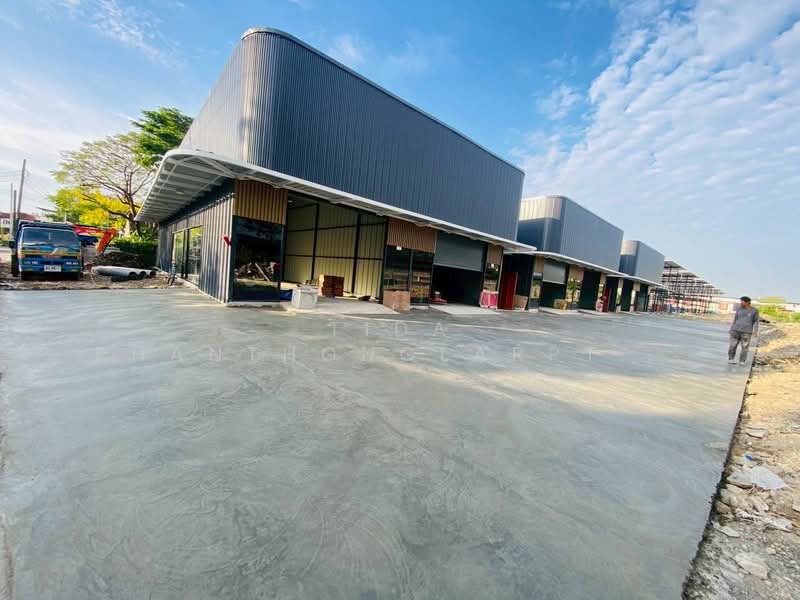 Lease warehouse with office, Ekamai-Yothin Pattana 3 expressway, near expressway, Bangkok, Khlong Chan, Bang Kapi, Bangkok, , 152 sqm, Warehouse/Factory For Rent, by Tida phanthonglarptawee, 500221738 - DDproperty.com