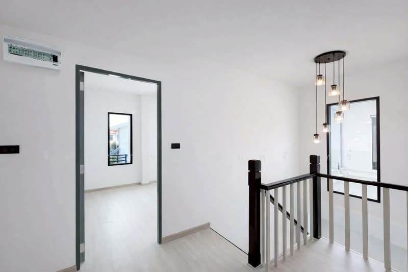 Baan Promptpat Greennova Ramindra, Bangkok, Hatairat Road, Sam Wa Tawan Tok, Khlong Sam Wa, Bangkok, 3 Bedrooms, 280 sqm, Single Detached House For Sale, by จิตราภรณ์ พิมพ์จันทร์, 500221740 - DDproperty.com