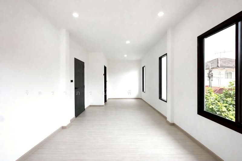 Baan Promptpat Greennova Ramindra‎ : บ้านพร้อมพัฒน์ กรีนโนวา รามอินทรา, กรุงเทพ, ถนนหทัยราษฎร์, สามวาตะวันตก, คลองสามวา, กรุงเทพ, 280 ตร.ม., บ้านเดี่ยว ขาย, โดย จิตราภรณ์ พิมพ์จันทร์, 500221740 - DDproperty.com