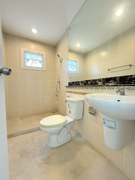 Saransiri Prachauthit-Suksawat, Bangkok, 553 331 Soi Mu Ban Saran Siri Pracha Uthit-suk Sawat, Thung Khru, Thung Khru, Bangkok, 4 Bedrooms, 332 sqm, Single Detached House For Sale, by นายมานพ วุฒฒเจริญ, 500221744 - DDproperty.com