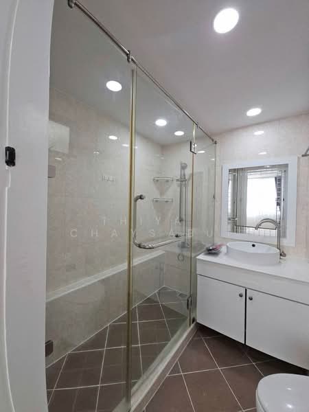 D.S. Tower 2 Sukhumvit 39, Bangkok, Soi Sukhumvit 39, Khlong Tan Nua, Watthana, Bangkok, 3 Bedrooms, 125 sqm, Condo For Rent, by Thiya​ Chaysabut, 500221765 - DDproperty.com