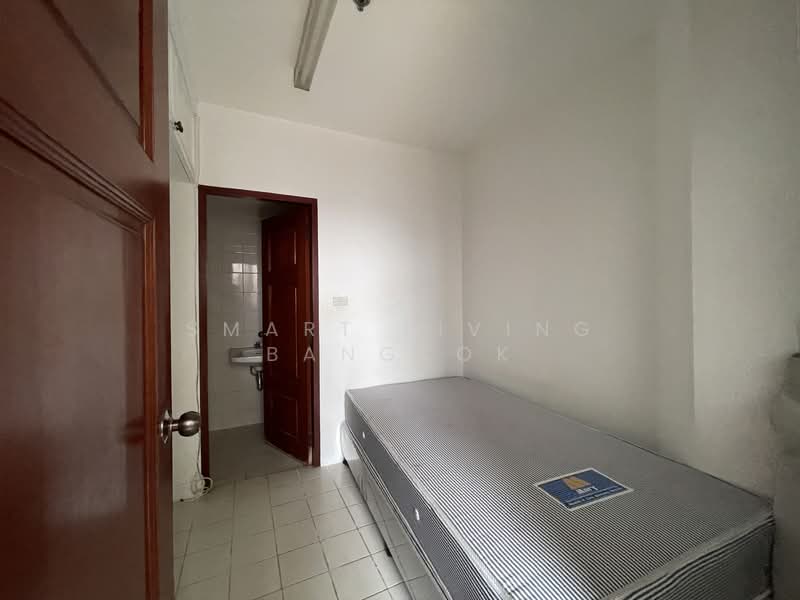 klongtan Condominium, Bangkok, Khong Tan, Khlong Toei, Bangkok, 3 Bedrooms, 316 sqm, Villa For Rent, by Smart Living Bangkok, 500221773 - DDproperty.com