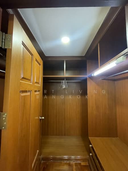 klongtan Condominium, Bangkok, Khong Tan, Khlong Toei, Bangkok, 3 Bedrooms, 316 sqm, Villa For Rent, by Smart Living Bangkok, 500221773 - DDproperty.com