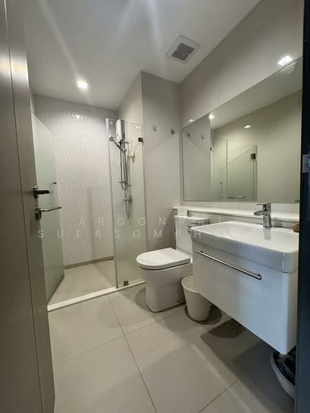 Life Asoke Hype, Bangkok, 339 Chaturathit Rd, Makkasan, Ratchathewi, Bangkok, 2 Bedrooms, 50 sqm, Condo For Rent, by Aroonrat Sueasomphong, 500221777 - DDproperty.com