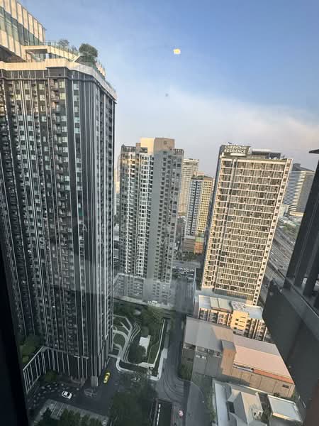 Life Asoke Hype, Bangkok, 339 Chaturathit Rd, Makkasan, Ratchathewi, Bangkok, 2 Bedrooms, 50 sqm, Condo For Rent, by Aroonrat Sueasomphong, 500221777 - DDproperty.com