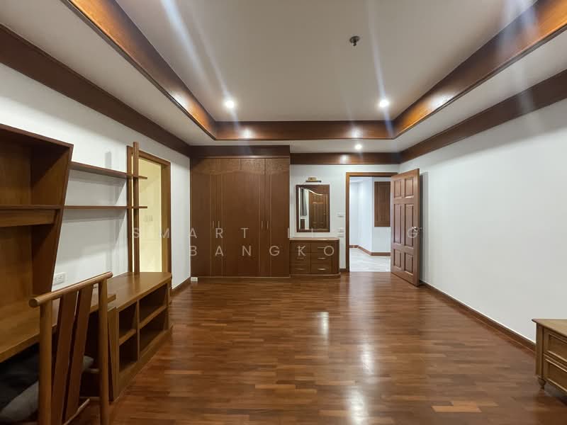 klongtan Condominium, Bangkok, Khong Tan, Khlong Toei, Bangkok, 3 Bedrooms, 316 sqm, Villa For Rent, by Smart Living Bangkok, 500221778 - DDproperty.com