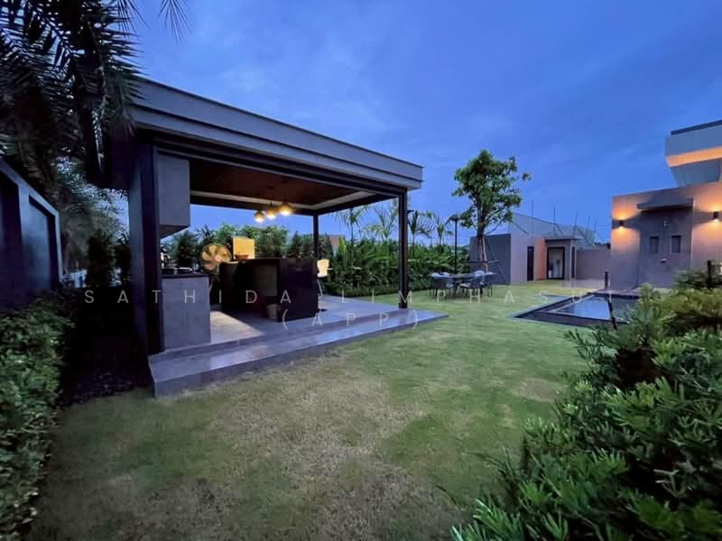 The Prospect Villa : เดอะ พรอสเปคท์ วิลล่า, ชลบุรี, ถนนทุ่งกลมตาลหมัน 8, หนองปรือ, บางละมุง, ชลบุรี, 380 ตร.ม., วิลล่า ขาย, โดย Sathida Limphasut (App), 500221788 - DDproperty.com