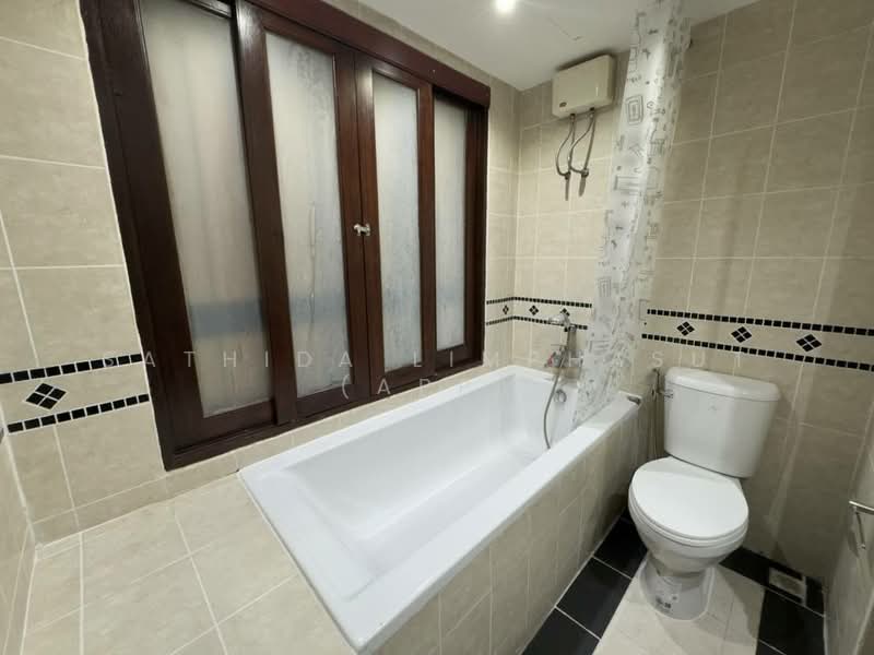 Royal Hill Resort, Chon Buri (Pattaya), 154 Thappraya Rd, Nong Pru, Bang Lamung (Pattaya), Chon Buri (Pattaya), 2 Bedrooms, 137 sqm, Condo For Rent, by Sathida Limphasut (App), 500221803 - DDproperty.com