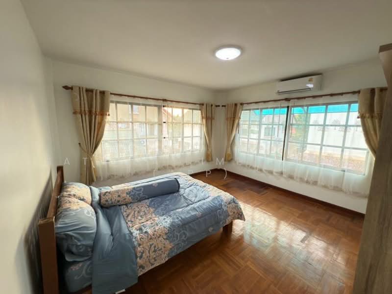 Central Park 5 Village, Chon Buri (Pattaya), Nong Krabok 10, Nong Pru, Bang Lamung (Pattaya), Chon Buri (Pattaya), 5 Bedrooms, 200 sqm, Single Detached House For Rent, by Sathida Limphasut (App), 500221809 - DDproperty.com