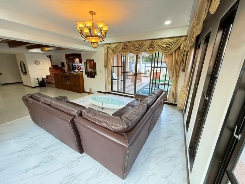 ขาย - Central Park 5 Village : เซนทรัล พาร์ค 5 วิลเลจ, ชลบุรี