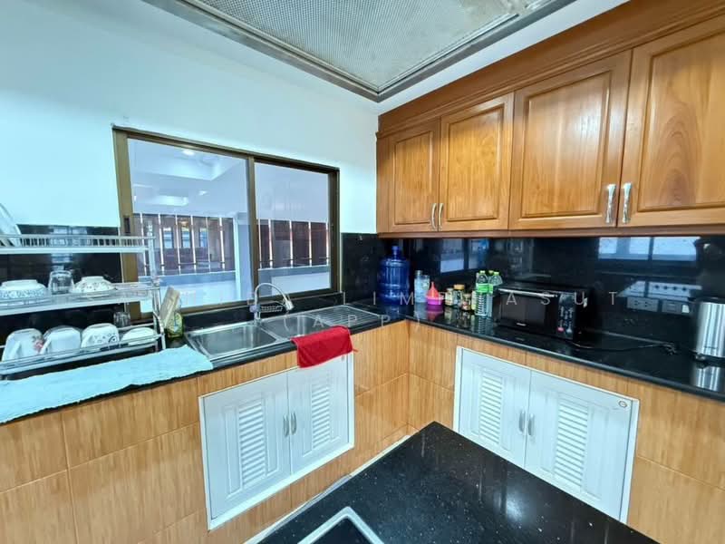 Central Park 5 Village, Chon Buri (Pattaya), Nong Krabok 10, Nong Pru, Bang Lamung (Pattaya), Chon Buri (Pattaya), 5 Bedrooms, 200 sqm, Single Detached House For Sale, by Sathida Limphasut (App), 500221810 - DDproperty.com