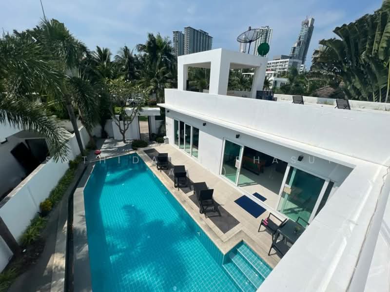 Palm Oasis Villa Pattaya : ปาล์ม โอเอซิส วิลล่า พัทยา, ชลบุรี, ซอยเทพประสิทธิ์ 17, หนองปรือ, บางละมุง, ชลบุรี, 410 ตร.ม., วิลล่า ให้เช่า, โดย Sathida Limphasut (App), 500221821 - DDproperty.com
