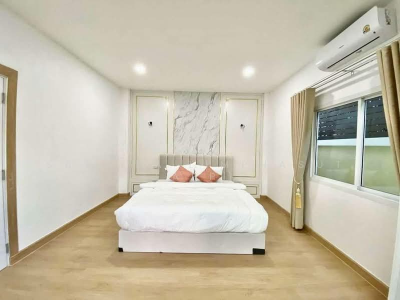 Baan Sirin Pattaya, Chon Buri (Pattaya), Bang Lamung, Bang Lamung (Pattaya), Chon Buri (Pattaya), 4 Bedrooms, 165 sqm, Single Detached House For Sale, by Sathida Limphasut (App), 500221822 - DDproperty.com