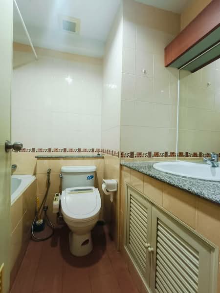 Sriracha Condoview, Chon Buri (Pattaya), Surasak 1 Road, Si Racha, Si Racha, Chon Buri (Pattaya), 1 Bedroom, 55 sqm, Condo For Rent, by Dusit Saengfa, 500221903 - DDproperty.com