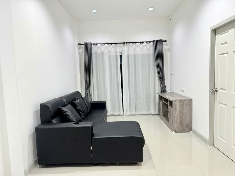 ให้เช่า - ให้เช่าทาวน์โฮม ม.เซนสิริสปอร์ต อ่าวอุดม แหลมฉบัง ศรีราชา, ชลบุรี