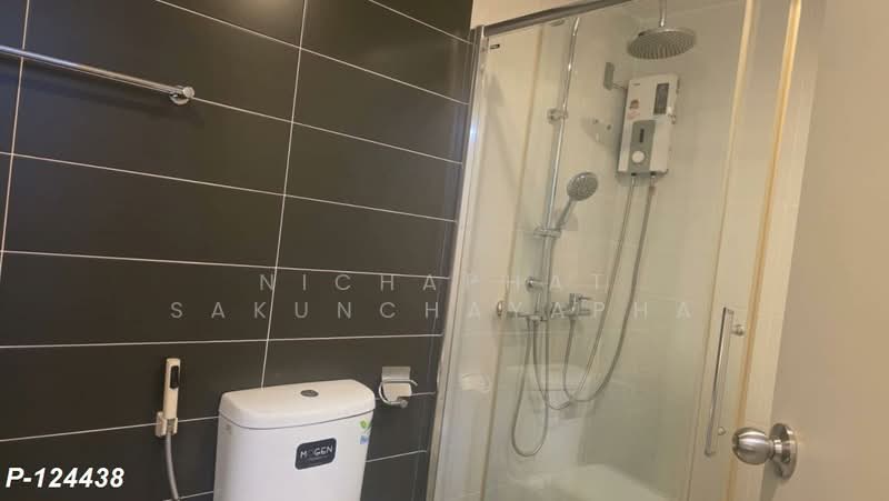 The President Sathorn-Ratchapruek, Bangkok, Petchkasem Road, Pak Khlong Phasi Charoen, Phasi Charoen, Bangkok, 2 Bedrooms, 60 sqm, Condo For Rent, by Nichaphat Sakunchayapha, 500221929 - DDproperty.com