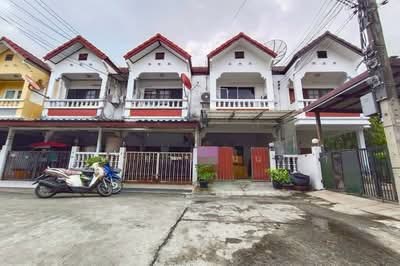 ขาย - หมู่บ้านเลิศอุบลวัชรพล (ซอยร่วมมิตรพัฒนา), กรุงเทพ