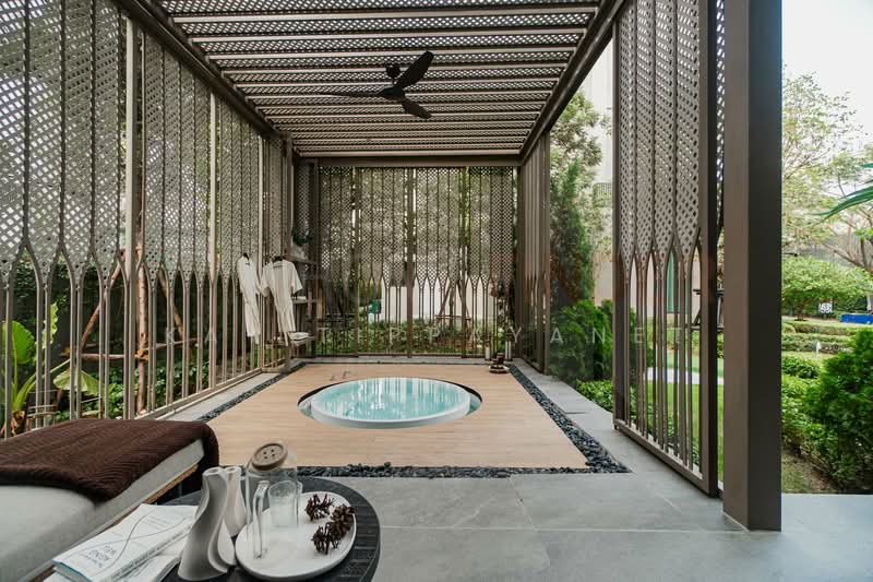 Grand Bangkok Boulevard Pinklao-Borom, Bangkok, Sala Thammasop, Thawi Watthana, Bangkok, 4 Bedrooms, 499 sqm, Single Detached House For Sale, by Kay Tippayanet, 500221950 - DDproperty.com