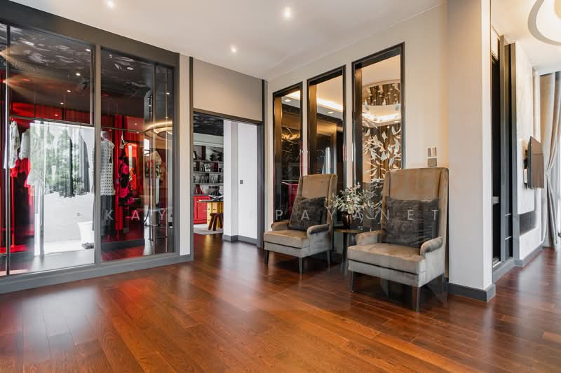 Grand Bangkok Boulevard Pinklao-Borom, Bangkok, Sala Thammasop, Thawi Watthana, Bangkok, 4 Bedrooms, 499 sqm, Single Detached House For Sale, by Kay Tippayanet, 500221950 - DDproperty.com