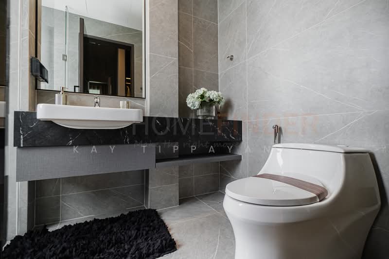 Grand Bangkok Boulevard Pinklao-Borom, Bangkok, Sala Thammasop, Thawi Watthana, Bangkok, 5 Bedrooms, 571 sqm, Single Detached House For Sale, by Kay Tippayanet, 500221973 - DDproperty.com