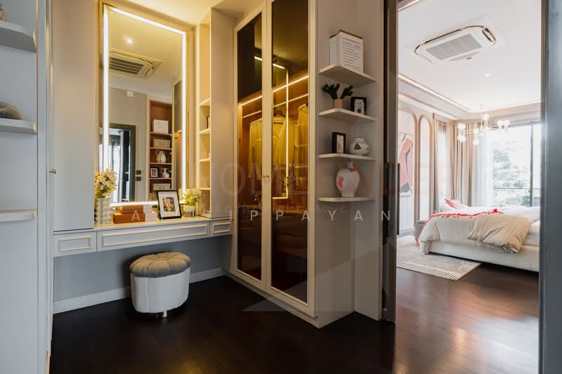 Grand Bangkok Boulevard Pinklao-Borom, Bangkok, Sala Thammasop, Thawi Watthana, Bangkok, 5 Bedrooms, 571 sqm, Single Detached House For Sale, by Kay Tippayanet, 500221973 - DDproperty.com