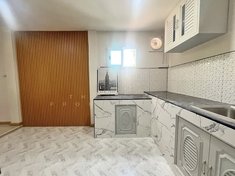 บูรพาซิตี้ บางวัว, Chachoengsao, Bang Wua, Bang Pakong, Chachoengsao, 2 Bedrooms, 100 sqm, Townhouse For Sale, by The Best Property ตา, 500221977 - DDproperty.com