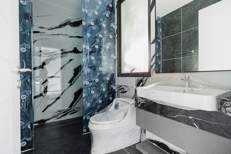 Grand Bangkok Boulevard Pinklao-Borom : แกรนด์ บางกอก บูเลอวาร์ด ปิ่นเกล้า-บรมฯ, กรุงเทพ, ศาลาธรรมสพน์, ทวีวัฒนา, กรุงเทพ, 571 ตร.ม., บ้านเดี่ยว ขาย, โดย Kay Tippayanet, 500221986 - DDproperty.com