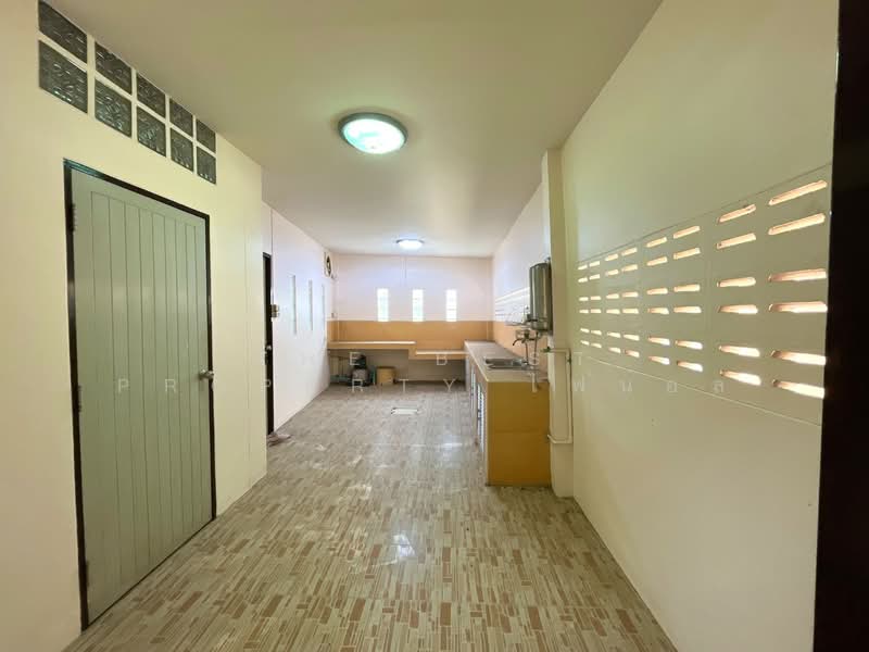 ขาย - อาคารพาณิชย์อ่างศิลา ชลบุรี, ชลบุรี