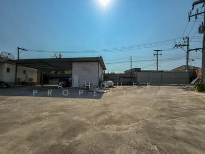 ขาย - โกดังทำเลดี ศรีราชา ชากค้อ หนองขาม ใกล้นิคมอุตสาหกรรม, ชลบุรี