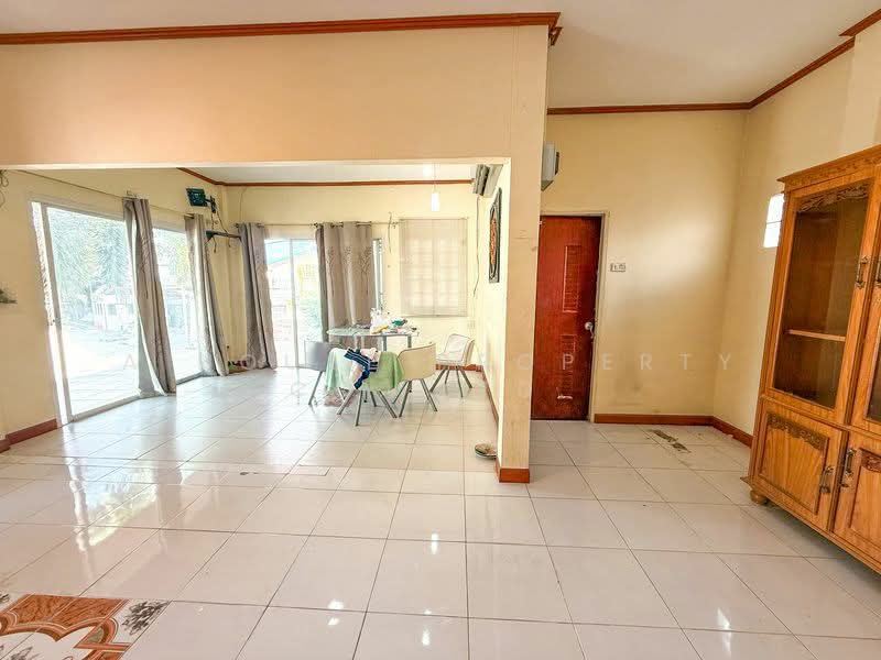 Warehouse in a prime location in Sriracha, Chak Kho, Nong Kham, near the industrial estate., Chon Buri (Pattaya), Nong - Kham, Si Racha, Chon Buri (Pattaya), , 1,000 sqm, Warehouse/Factory For Sale, by A House Property Co.,Ltd., 500221990 - DDproperty.com