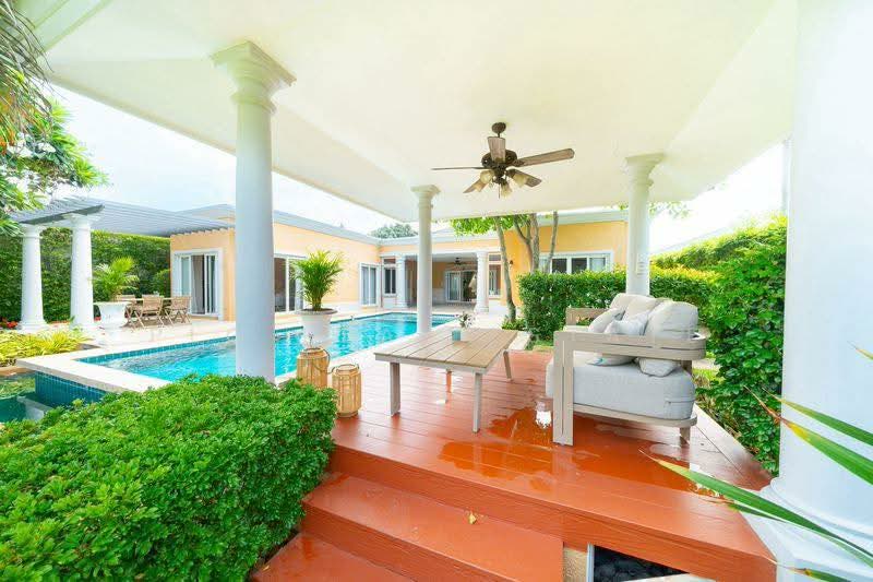 ขาย - พูลวิลล่า เขาตาโล พัทยาตะวันออก ขาย 4 ห้องนอน ที่ดินใหญ่ บ้านหรู, ชลบุรี