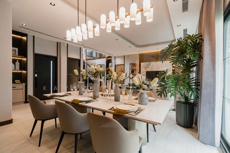 Grand Bangkok Boulevard Na Uthayan, Bangkok, Uthayan Road, Sala Thammasop, Thawi Watthana, Bangkok, 4 Bedrooms, 440 sqm, Single Detached House For Sale, by Kay Tippayanet, 500221997 - DDproperty.com