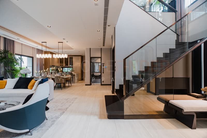 Grand Bangkok Boulevard Na Uthayan, Bangkok, Uthayan Road, Sala Thammasop, Thawi Watthana, Bangkok, 4 Bedrooms, 440 sqm, Single Detached House For Sale, by Kay Tippayanet, 500221997 - DDproperty.com