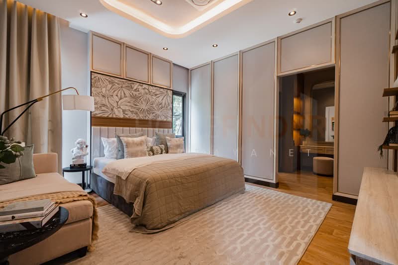 Grand Bangkok Boulevard Na Uthayan, Bangkok, Uthayan Road, Sala Thammasop, Thawi Watthana, Bangkok, 4 Bedrooms, 440 sqm, Single Detached House For Sale, by Kay Tippayanet, 500221997 - DDproperty.com