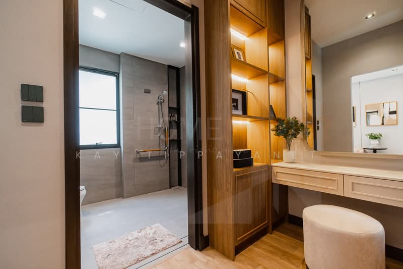 Grand Bangkok Boulevard Na Uthayan, Bangkok, Uthayan Road, Sala Thammasop, Thawi Watthana, Bangkok, 4 Bedrooms, 440 sqm, Single Detached House For Sale, by Kay Tippayanet, 500221997 - DDproperty.com