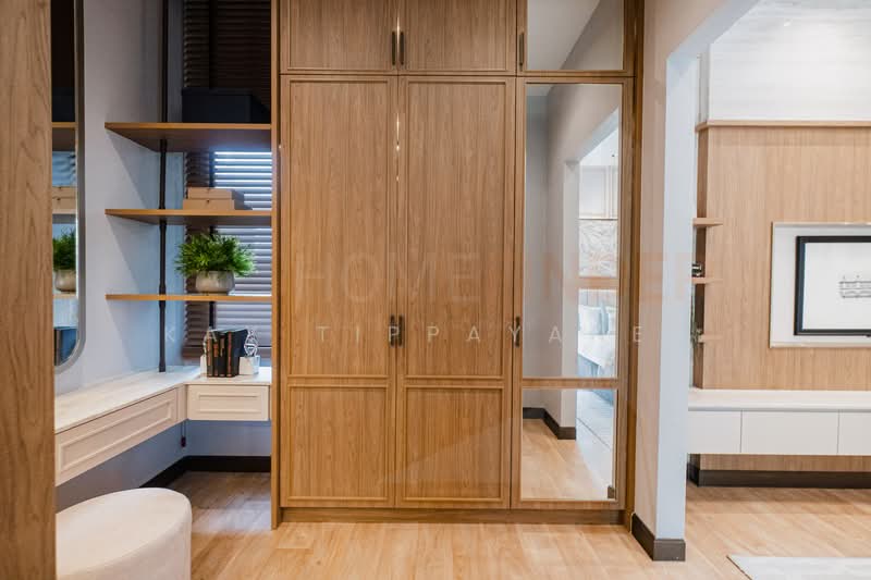 Grand Bangkok Boulevard Na Uthayan, Bangkok, Uthayan Road, Sala Thammasop, Thawi Watthana, Bangkok, 4 Bedrooms, 440 sqm, Single Detached House For Sale, by Kay Tippayanet, 500221997 - DDproperty.com