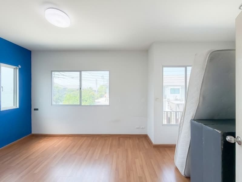 บ้านพฤกษา เลียบวารี-มีนบุรี (PK118) คู้ขวา ถ.เลียบวารี แขวงกระทุ่มราย เขตหนองจอก จ.กรุงเทพมหานคร, กรุงเทพ, กระทุ่มราย, หนองจอก, กรุงเทพ, 90 ตร.ม., ทาวน์เฮ้าส์ ขาย, โดย คุณรุ่งนภา ศาสนะ (ออย), 500221998 - DDproperty.com