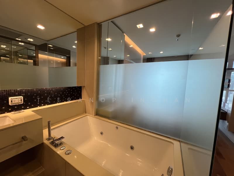 The Address Sathorn, Bangkok, 98 Sathorn Nua Road, Silom, Bang Rak, Bangkok, 1 Bedroom, 46 sqm, Condo For Rent, by Teeranop Inchan, 500222018 - DDproperty.com