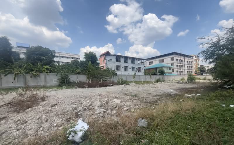 For Sale - ขายที่ดินเปล่า พท.701 ตารางวา ซอยกระทุ่มล้ม32 พุทธมณฑลสาย4 (จำนวน 3 แปลง), Nakhon Pathom