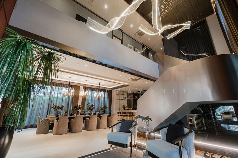 Grand Bangkok Boulevard Borommaratchachonnani, Bangkok, Borommaratchachonnani Road, Sala Thammasop, Thawi Watthana, Bangkok, 5 Bedrooms, 676 sqm, Single Detached House For Sale, by Kay Tippayanet, 500222028 - DDproperty.com