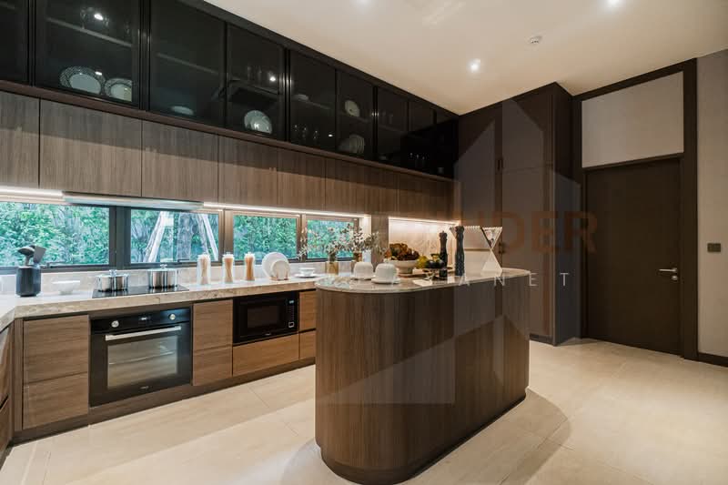 Grand Bangkok Boulevard Borommaratchachonnani, Bangkok, Borommaratchachonnani Road, Sala Thammasop, Thawi Watthana, Bangkok, 5 Bedrooms, 676 sqm, Single Detached House For Sale, by Kay Tippayanet, 500222028 - DDproperty.com