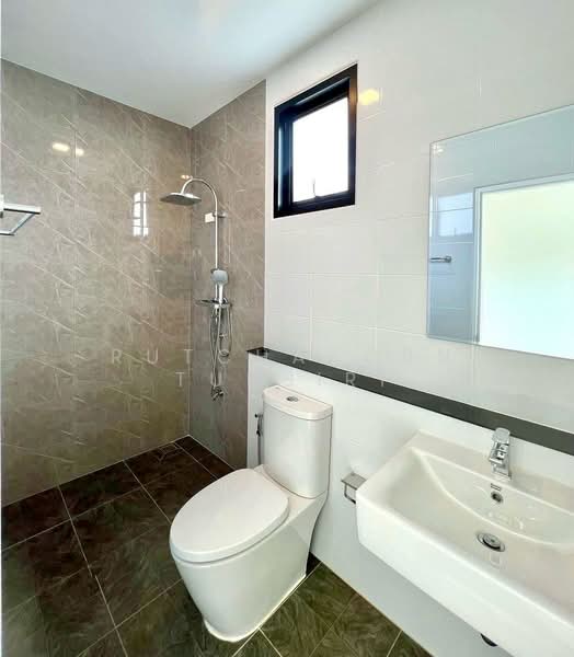 ให้เช่า - Pool Villa ให้เช่า ใกล้ศูนย์หัตถกรรมร่มบ่อสร้างสันกำแพง ค่าเช่า 45,000 บาท / เดือน No.12P005, เชียงใหม่