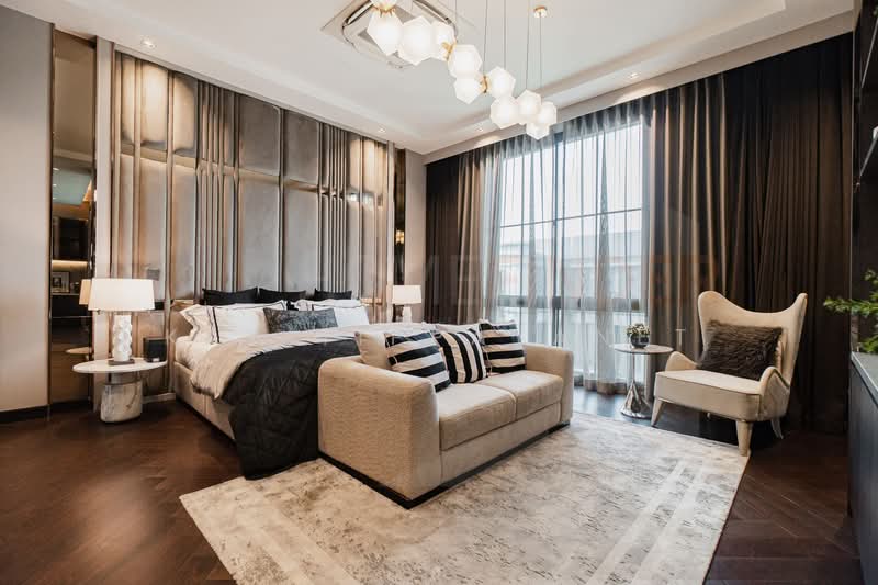 Grand Bangkok Boulevard Borommaratchachonnani, Bangkok, Borommaratchachonnani Road, Sala Thammasop, Thawi Watthana, Bangkok, 6 Bedrooms, 834 sqm, Single Detached House For Sale, by Kay Tippayanet, 500222046 - DDproperty.com