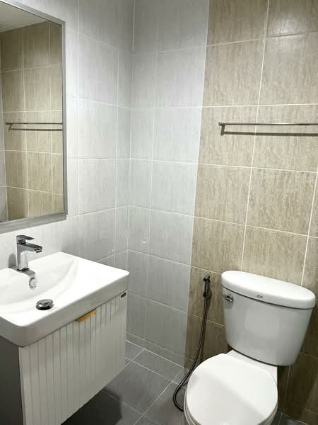 Lumpini Ville Sukhumvit 77, Bangkok, Sukhumvit 77 Road, Suan Luang, Suan Luang, Bangkok, 1 Bedroom, 30 sqm, Condo For Sale, by Homemark, 500222053 - DDproperty.com