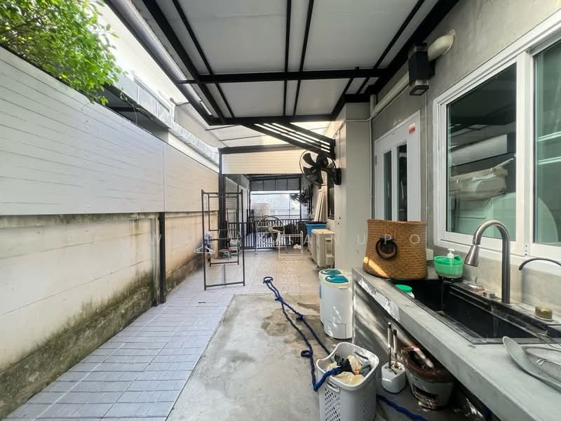 Britania Wongwaen-Ramindra, Bangkok, Kanchanapisek Frontage Road, Sam Wa Tawan Tok, Khlong Sam Wa, Bangkok, 4 Bedrooms, 185 sqm, Single Detached House For Rent, by Saowaluk Anupong, 500222054 - DDproperty.com