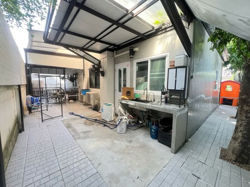 Britania Wongwaen-Ramindra, Bangkok, Kanchanapisek Frontage Road, Sam Wa Tawan Tok, Khlong Sam Wa, Bangkok, 4 Bedrooms, 185 sqm, Single Detached House For Rent, by Saowaluk Anupong, 500222054 - DDproperty.com