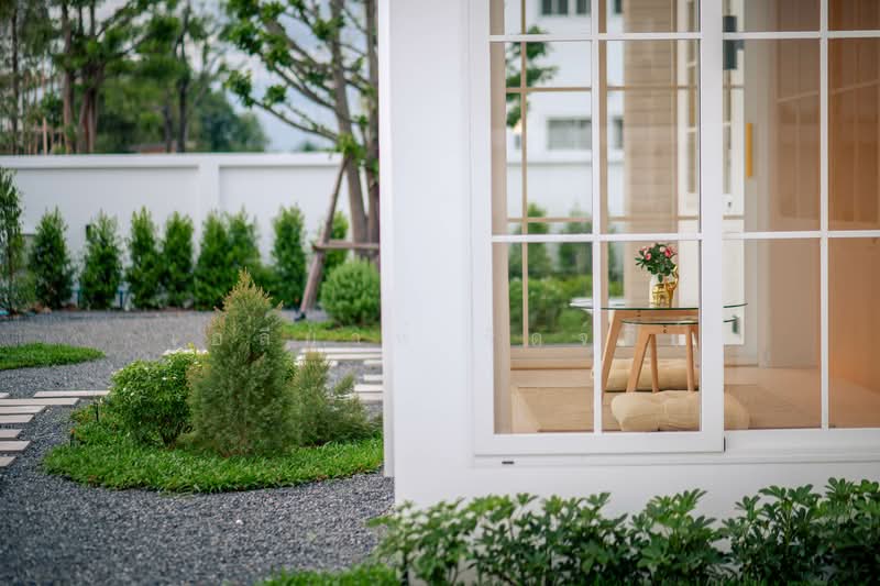 Japanese-Style Pool Villa - Fully Furnished, Chiang Mai, San Phak Wan, Hang Dong, Chiang Mai, 4 Bedrooms, 348 sqm, Villa For Rent, by Elijah Ridgley, 500222060 - DDproperty.com