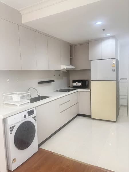 Grand Park View Asoke, Bangkok, 21 Sukhumvit Road, Khlongtoei Nua, Watthana, Bangkok, 3 Bedrooms, 120 sqm, Condo For Rent, by คุณรวีวรรณ อู่เงิน, 500222064 - DDproperty.com